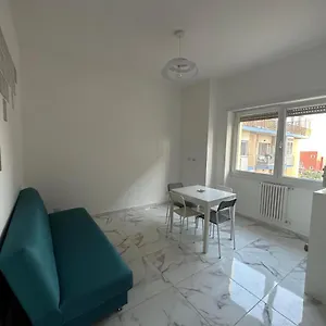 Nocleg ze śniadaniem Al Porto Di Roma, Lido di Ostia