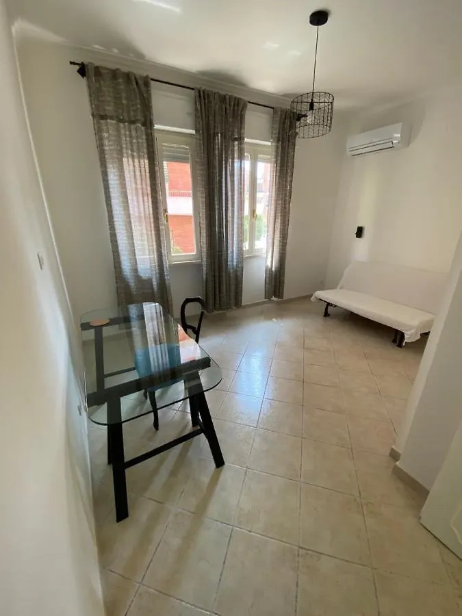 Enjoy Apartment Lido di Ostia